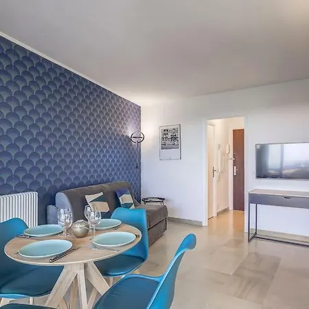 Vue Mer, Piscine - Tennis Антіб