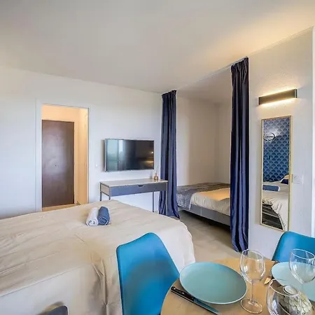 Apartment Vue Mer, Piscine - Tennis Antibes
