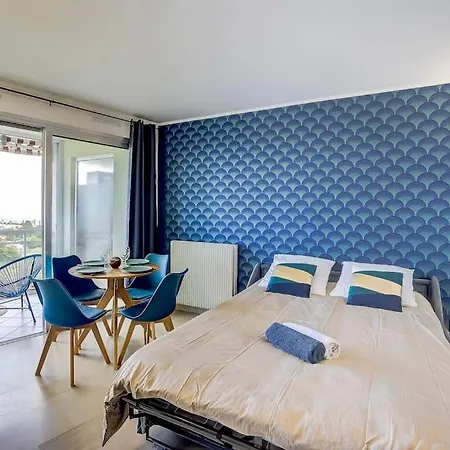 Vue Mer, Piscine - Tennis Antibes