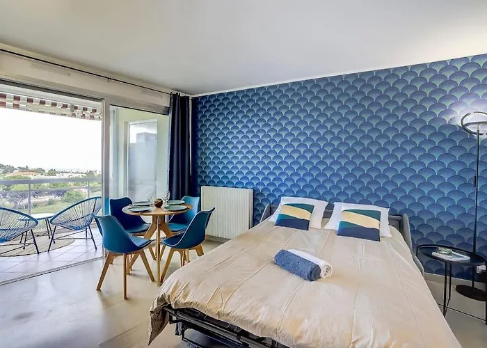 Vue Mer, Piscine - Tennis Antibes