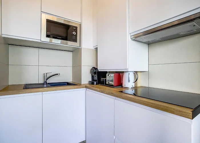 Vue Mer, Piscine - Tennis Apartman Antibes